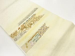 作家物　ひげ紬金彩手描き変わり横段に花々・花唐草・古典柄模様名古屋帯